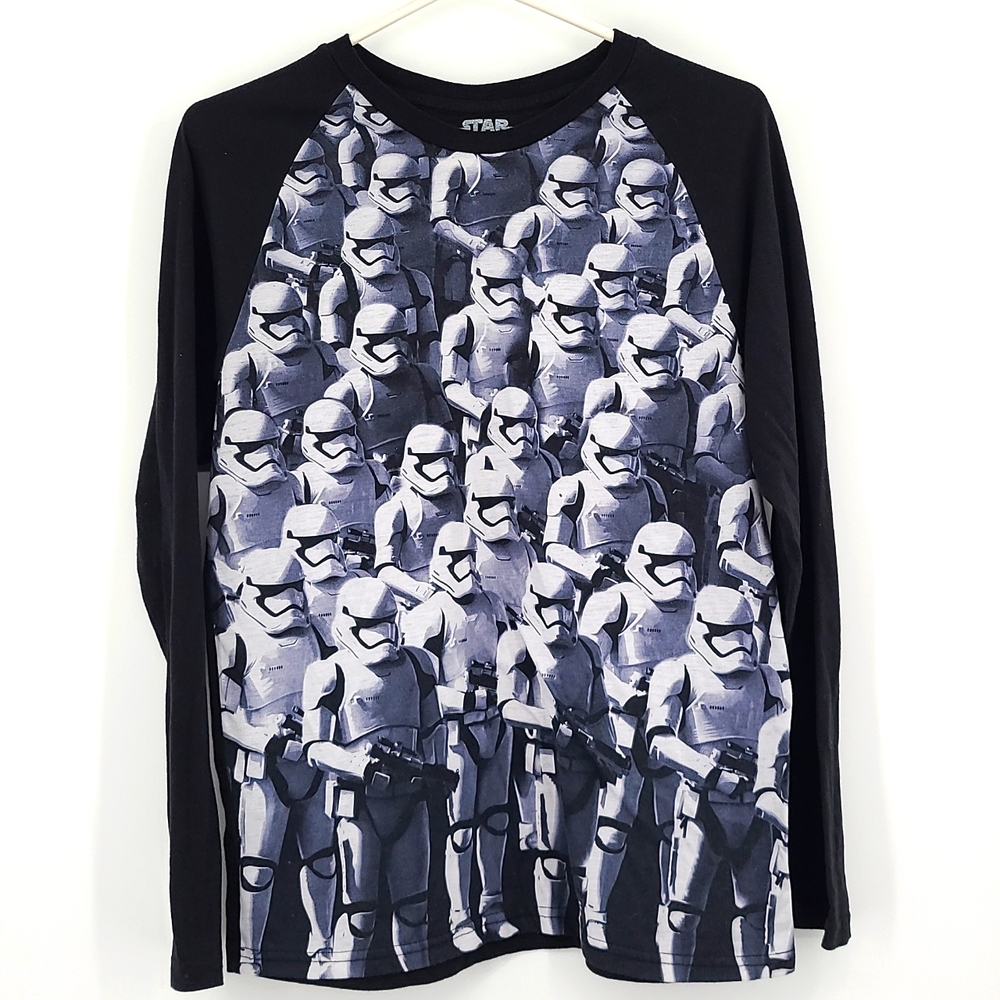 Star Wars Medium white gray black long sleeve crewneck storm trooper shirt